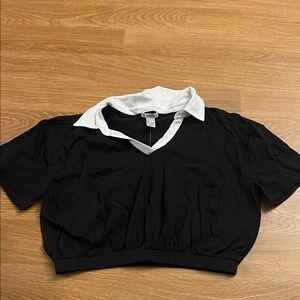 Forever 21 Black Cropped Polo-Style Top with White Collar